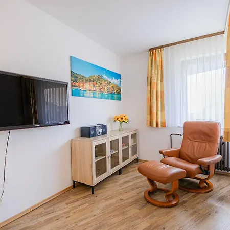 Ferienwohnpark Zwei-zimmer-apartment 55 25 * Immenstaad am Bodensee